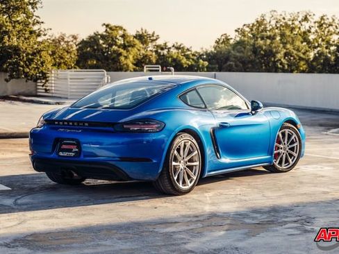 Used 2017 Porsche 718 Cayman S image 60