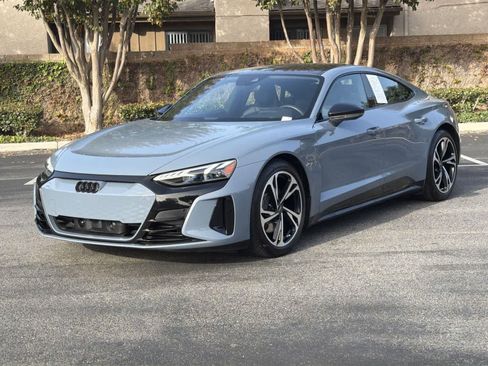 Used 2023 Audi e-tron GT Premium Plus w/ Performance Package image 8