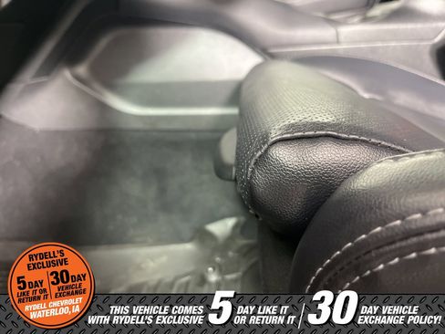 Used 2023 Subaru Outback Limited image 17