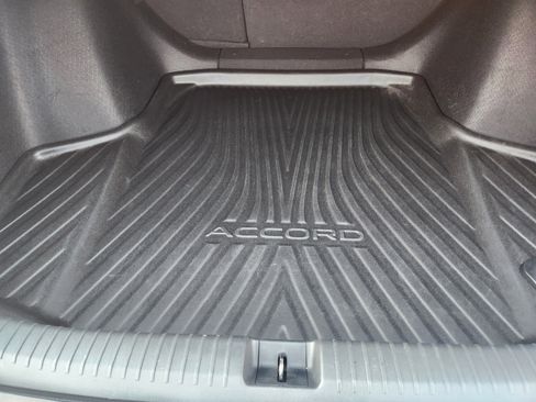 Used 2023 Honda Accord EX-L image 12