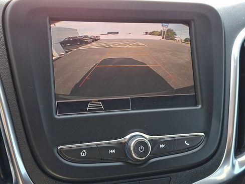 Used 2024 Chevrolet Equinox LT w/ LPO, Floor Liner Package AWD/4WD image 17