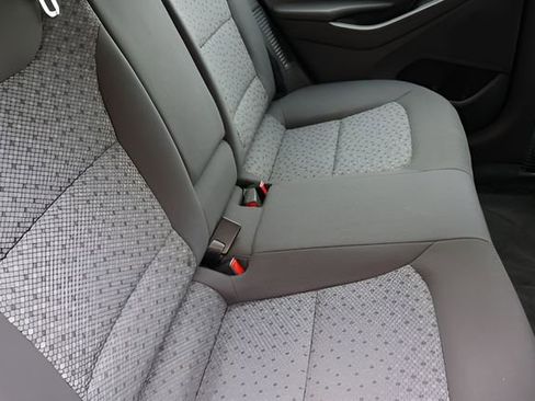 Used 2019 Hyundai Ioniq Plug-In Hybrid FWD image 15
