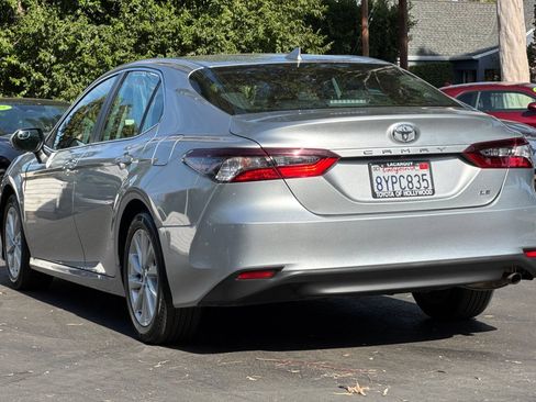 Used 2022 Toyota Camry LE FWD image 6