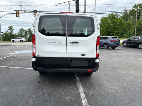 Used 2019 Ford Transit 250 130 Low Roof w/ Exterior Upgrade Package RWD image 7