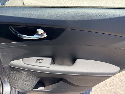 Used 2019 Kia Forte EX FWD image 17