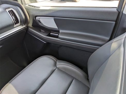 Certified 2025 Ford Expedition Max Active image 18