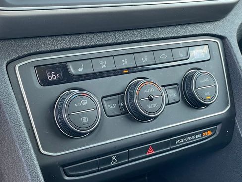 Used 2019 Volkswagen Atlas SE w/ Panoramic Sunroof Package image 20