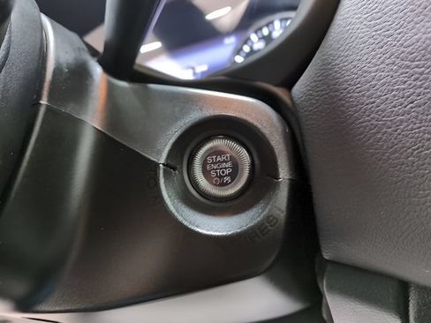 Used 2023 Jeep Renegade Limited AWD/4WD image 11