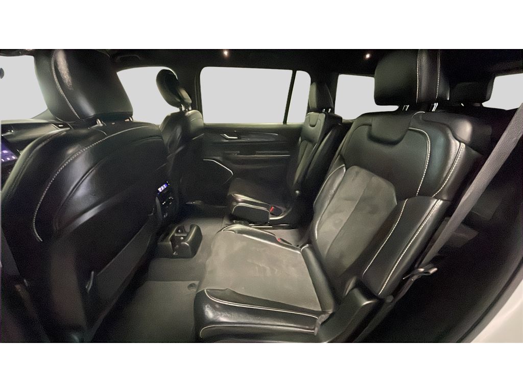 Used 2021 Jeep Grand Cherokee L Laredo AWD/4WD image 12