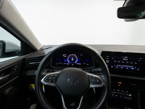 Used 2025 Volkswagen Jetta S FWD image 7