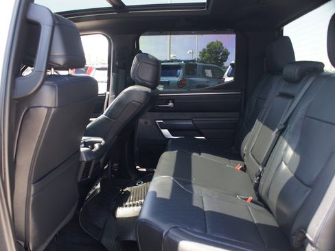 Used 2024 Toyota Tundra Platinum w/ TRD Off-Road Package AWD/4WD image 15