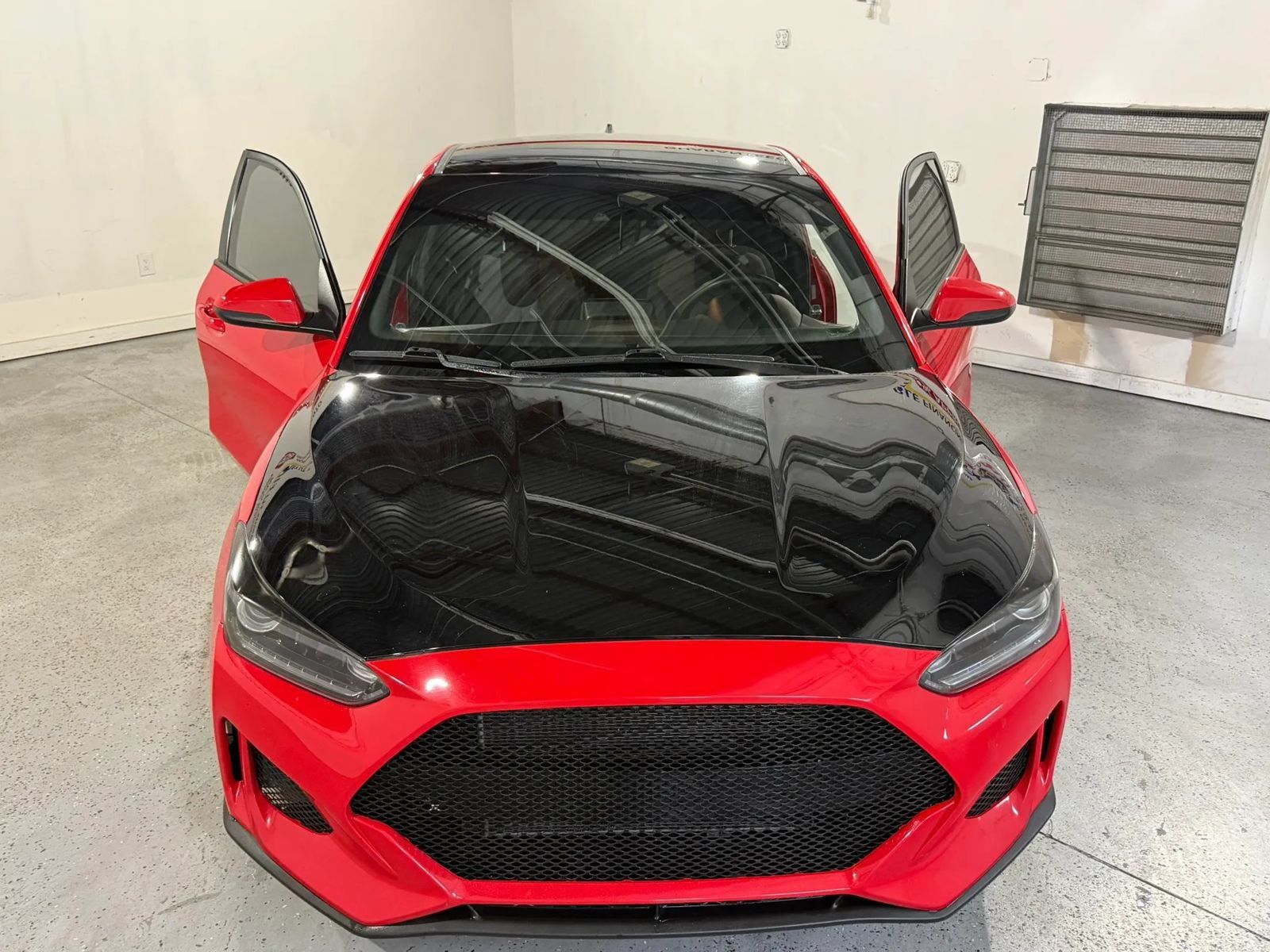 Used 2019 Hyundai Veloster 2.0 FWD image 12