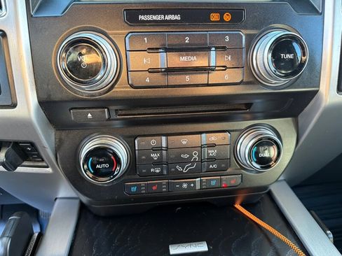 Used 2018 Ford F450 Platinum w/ Platinum Ultimate Package image 18