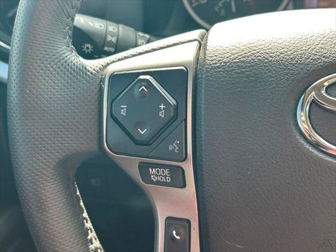 Certified 2022 Toyota Tacoma SR5 image 36
