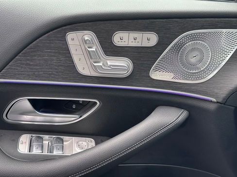 New 2026 Mercedes-Benz GLS 450 4MATIC image 32