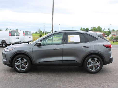 Used 2025 Ford Escape ST-Line FWD image 6