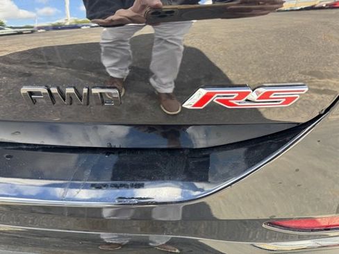 Used 2024 Chevrolet Equinox RS w/ RS Leather Package image 33