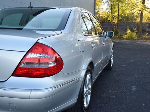Used 2004 Mercedes-Benz E 500 Sedan image 13
