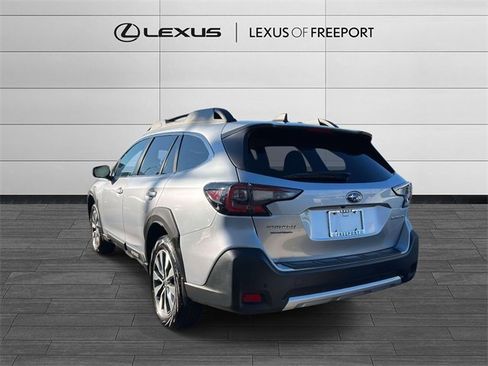 Used 2023 Subaru Outback Limited image 6
