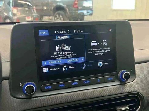 Used 2022 Hyundai Kona SEL w/ Convenience Package image 6