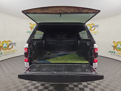 Used 2019 RAM 1500 Laramie AWD/4WD image 35