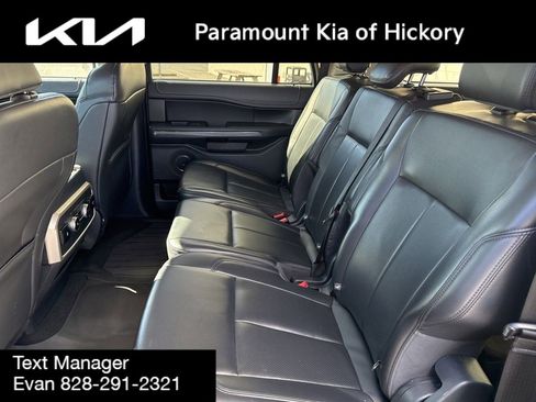 Used 2024 Ford Expedition Max XLT image 16