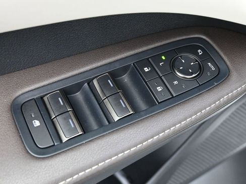 Used 2023 Lexus RX 350 Premium w/ Cold Area Package image 4