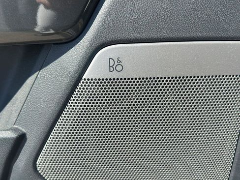 Used 2022 Ford F150 XLT w/ Equipment Group 302A High image 12