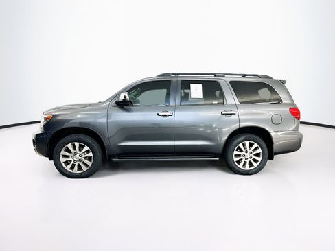 Used 2011 Toyota Sequoia Limited AWD/4WD image 4