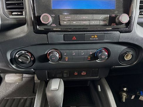 Used 2022 Nissan Frontier S image 12