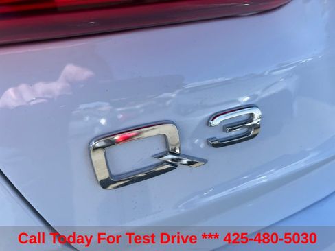 Used 2021 Audi Q3 2.0T Premium AWD/4WD image 10