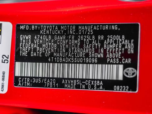 Certified 2025 Toyota Camry SE w/ Convenience Package image 29