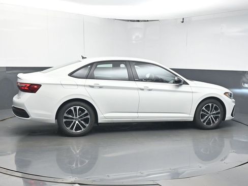 New 2026 Volkswagen Jetta Sport image 8