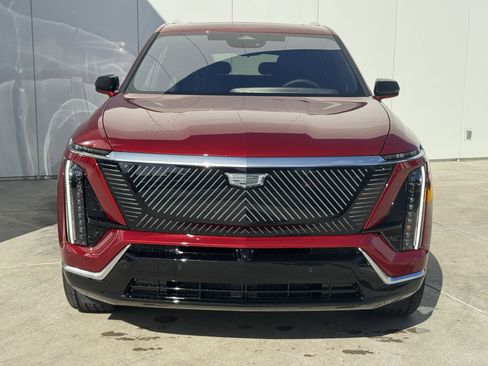New 2026 Cadillac Vistiq Luxury image 3