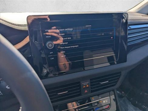 Certified 2025 Volkswagen Jetta S image 15