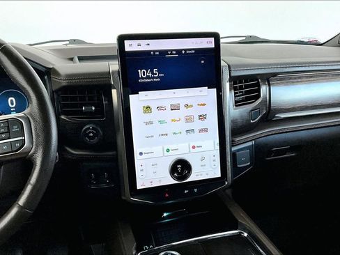 Used 2022 Ford Expedition King Ranch image 9