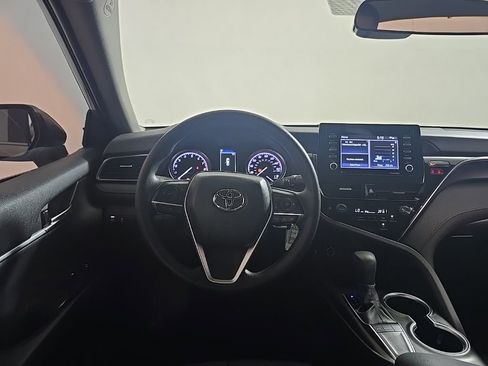 Used 2023 Toyota Camry LE image 7