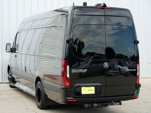 Used 2023 Mercedes-Benz Sprinter 3500 image 95