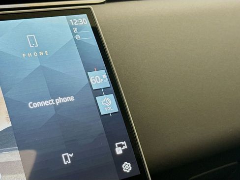 Used 2024 Land Rover Range Rover Evoque S image 21