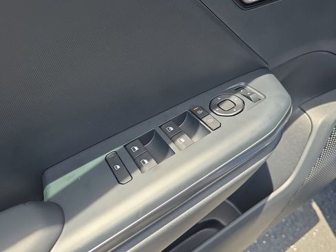 New 2026 Kia K4 FWD image 17