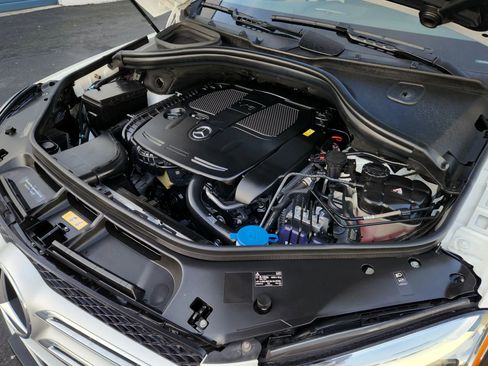 Used 2017 Mercedes-Benz GLE 350 4MATIC image 24