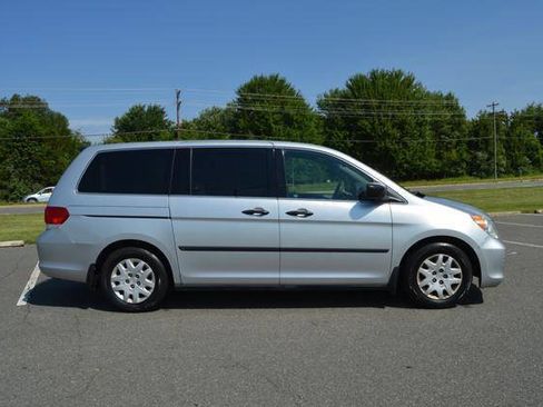 Used 2010 Honda Odyssey LX image 45