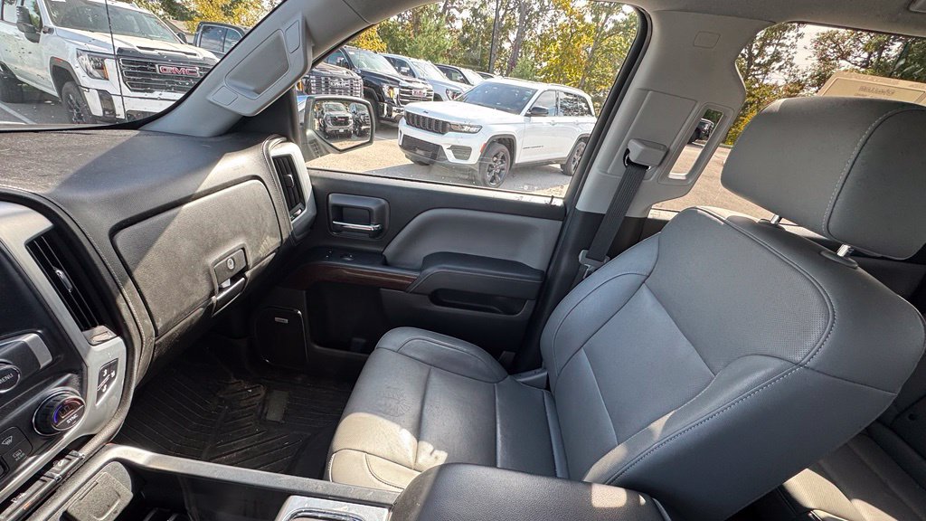 Used 2018 GMC Sierra 1500 SLT w/ SLT Premium Package AWD/4WD image 24