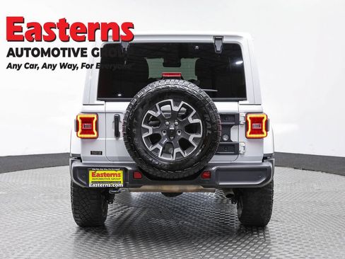 Used 2024 Jeep Wrangler Unlimited Sahara w/ Dual Top Group AWD/4WD image 6
