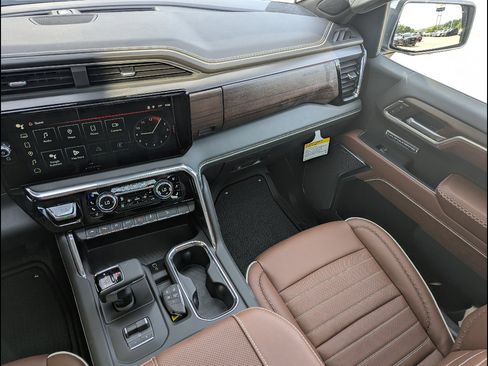 New 2026 GMC Sierra 1500 Denali Ultimate AWD/4WD image 22