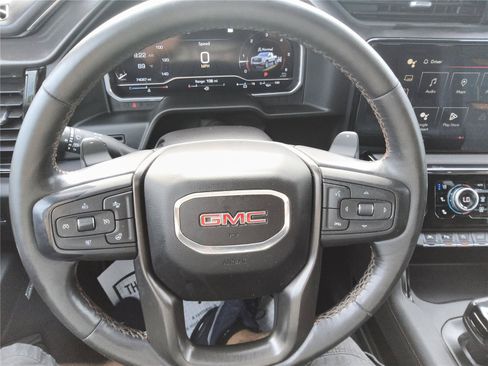 Used 2023 GMC Sierra 1500 AT4 w/ AT4 Premium Package AWD/4WD image 36