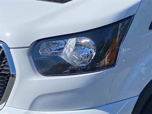 New 2025 Ford Transit 350 XLT image 4