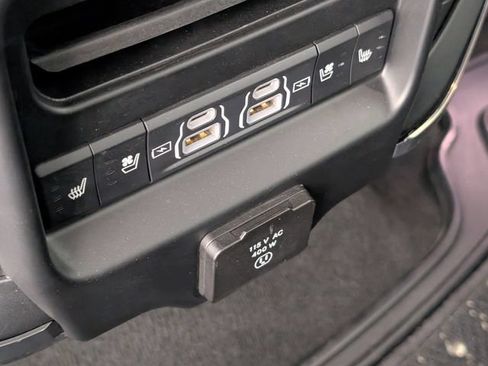 Used 2021 RAM 1500 Limited w/ Night Edition AWD/4WD image 26