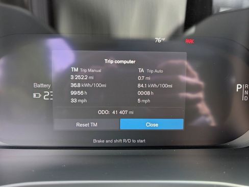 Used 2023 Volvo XC40 Recharge Ultimate AWD/4WD image 19