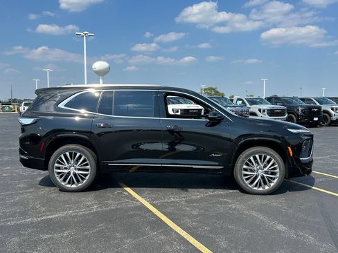New 2026 Buick Enclave Avenir AWD/4WD image 11